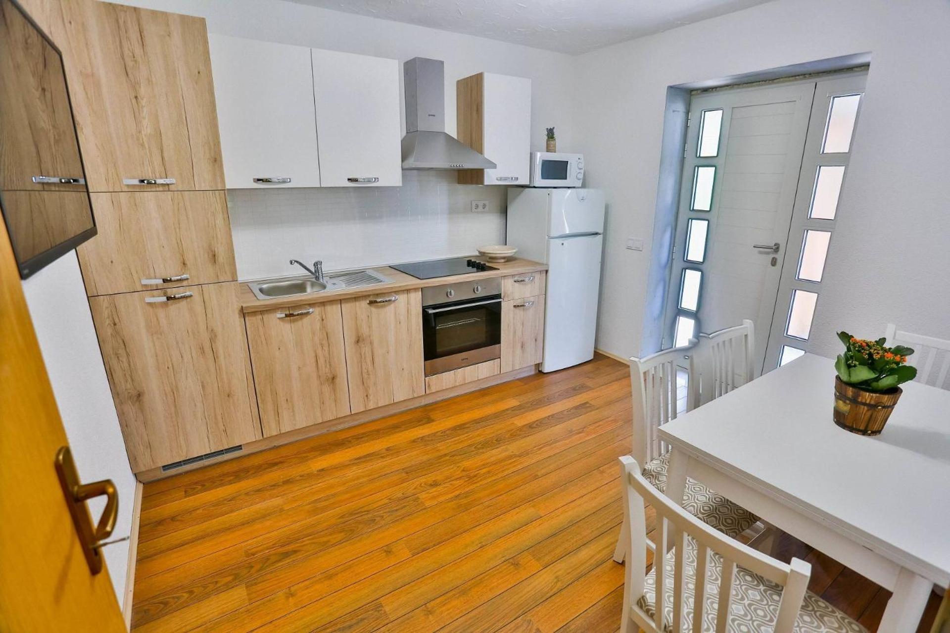 Apartment Mato Sutivan Luaran gambar